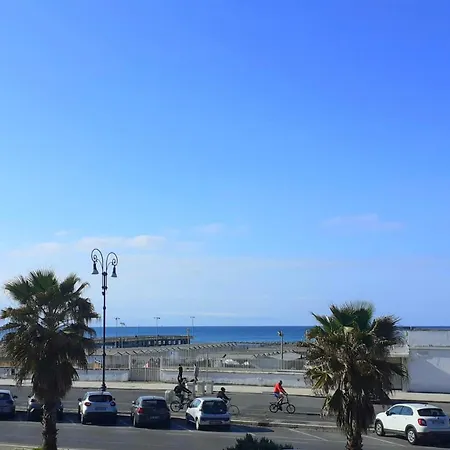 House Rome Front Sea * Lido di Ostia